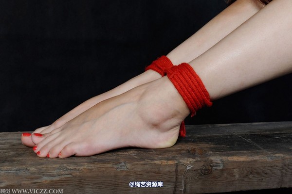 赤足者 - 杉杉2013-3 第 5 张图片