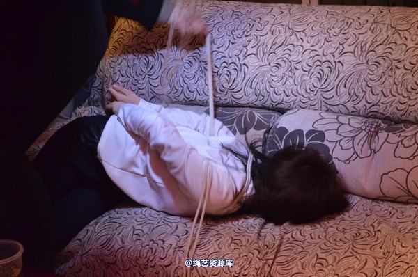 mj影视 - 一个女记者的自白2 第 193 张图片