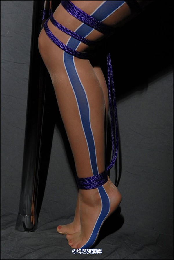 simplytied - Tina in Wolford 第 18 张图片