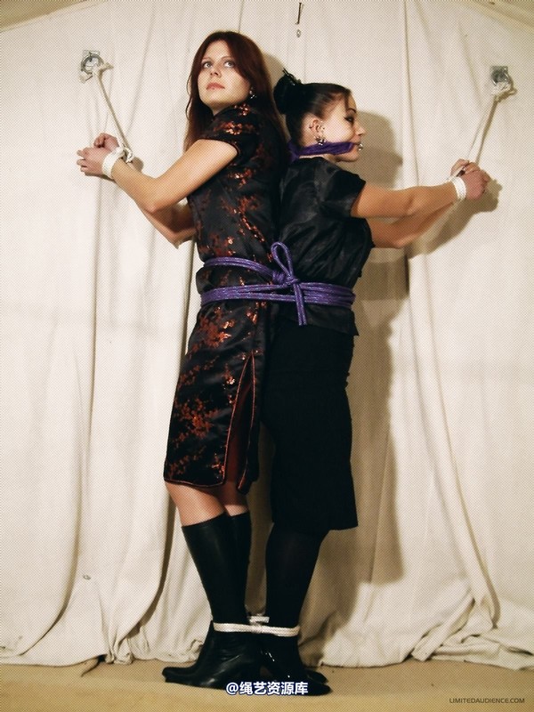 limitedaudience - 2012 lazuli scarlett back to back 第 3 张图片