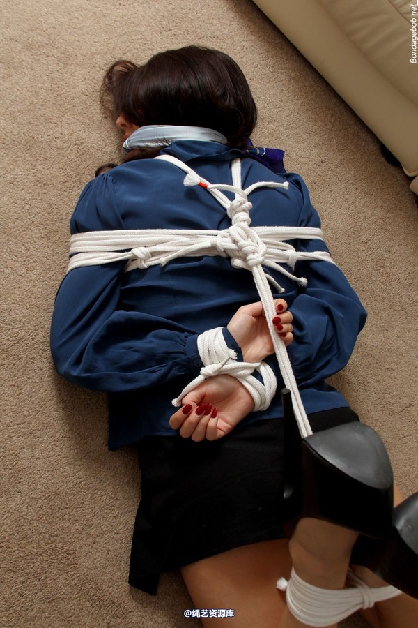 bondagebob - Briony M First Hogtie 第 110 张图片