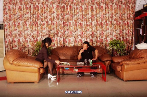 mj影视 - 倾心罪恶红唇1 第 24 张图片