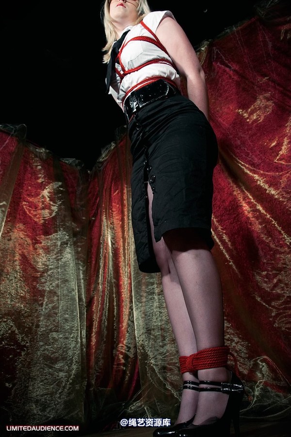 limitedaudience - 2010 peaches obedient 第 16 张图片