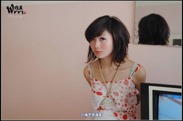 唯美之家 - 2009-11-25魅儿和书瑶 第 33 张图片
