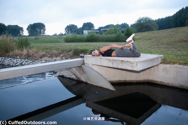 cuffedoutdoors - cod568 第 100 张图片