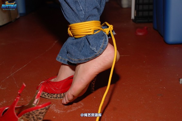 boundhotties - SATEEN 第 17 张图片