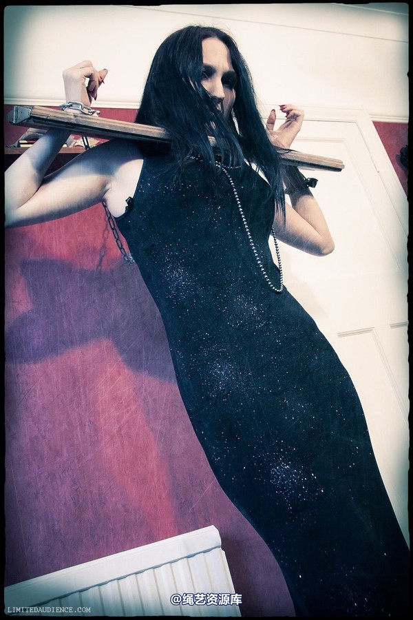limitedaudience - 2012 elyssia in stocks 第 22 张图片
