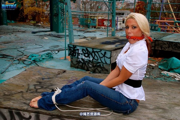 boundhotties - JENN 10 第 20 张图片