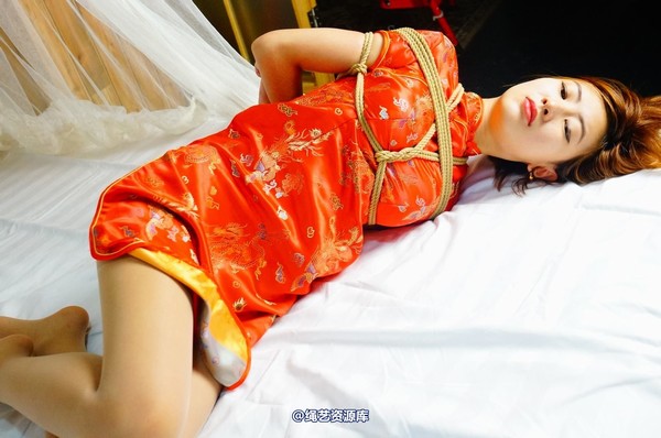 dk13美束馆 - 9.13-小宝红旗袍B-120P 第 75 张图片