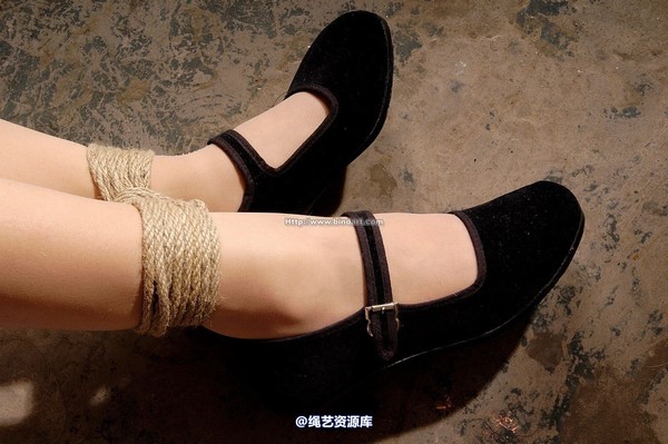 丽柜美束 - 2005-08-25 第 3 张图片