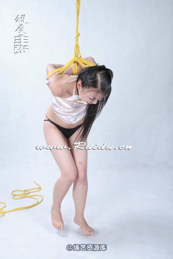 锐度主张 - 婷婷和嫣儿KB悬吊 第 204 张图片