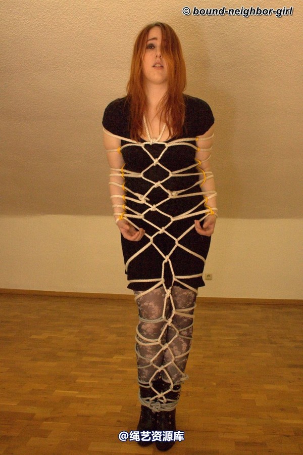 bound-neighbor-girl - Caprice - Office bondage 2 第 21 张图片