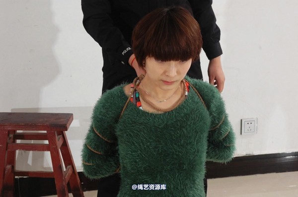 mj影视 - 汪晓慧6―绑缚刑场 第 122 张图片