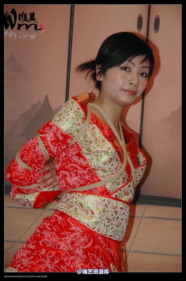 唯美之家 - 08-05-29盈盈汉服-护士装 第 183 张图片