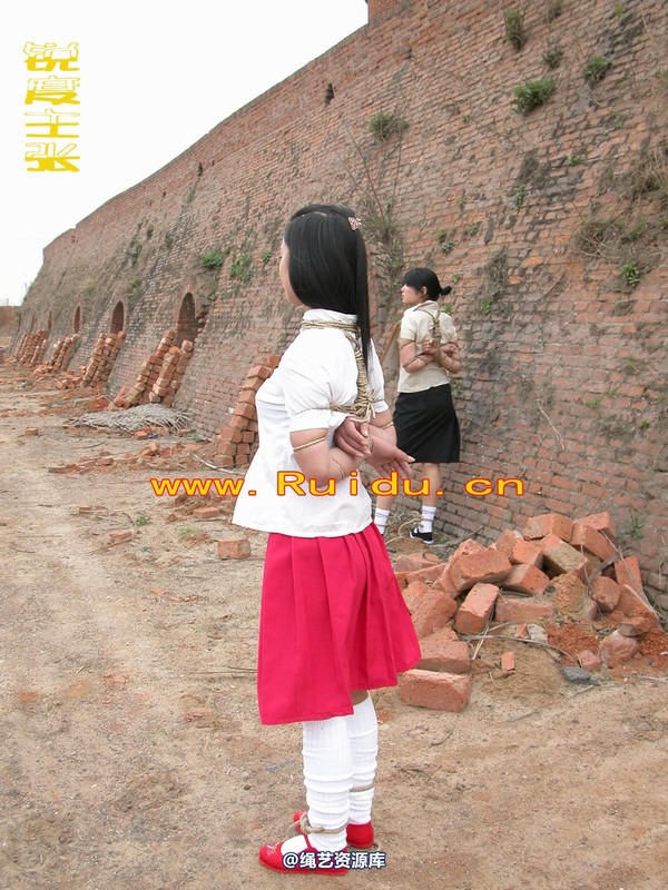 锐度主张 - 婷婷和新模－寒冰在窑厂 第 18 张图片