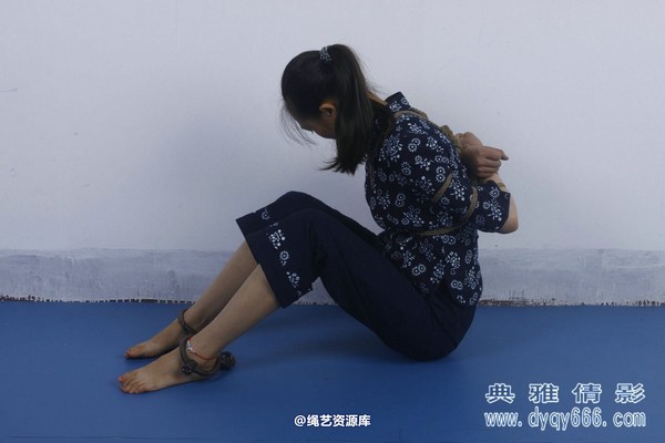 典雅倩影 - 324-女交通员被捕 第 57 张图片