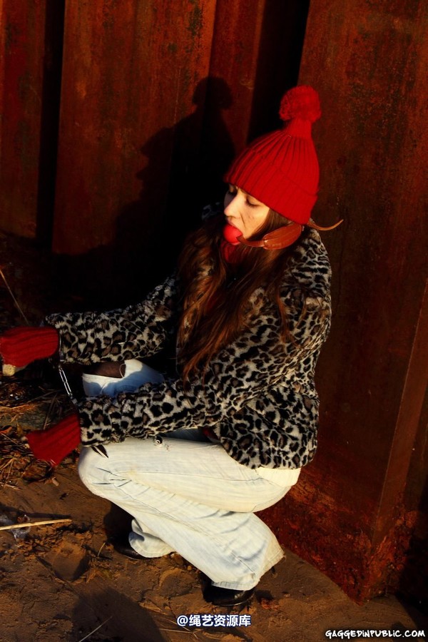 gaggedinpublic - gip406 第 61 张图片