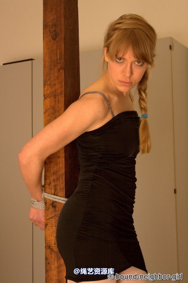 bound-neighbor-girl - Kate - Tied up at the office 2 第 39 张图片
