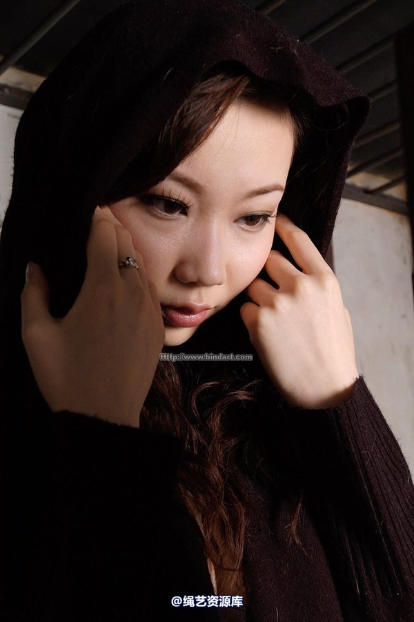 丽柜美束 - 2006-03-08 第 1 张图片