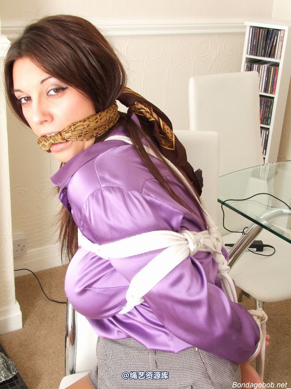 bondagebob - Sophie Parker Willing Damsel 第 114 张图片