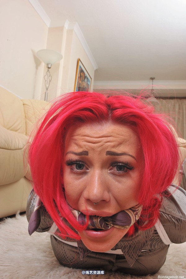 bondagebob - Becky Holt Hogtied 第 139 张图片