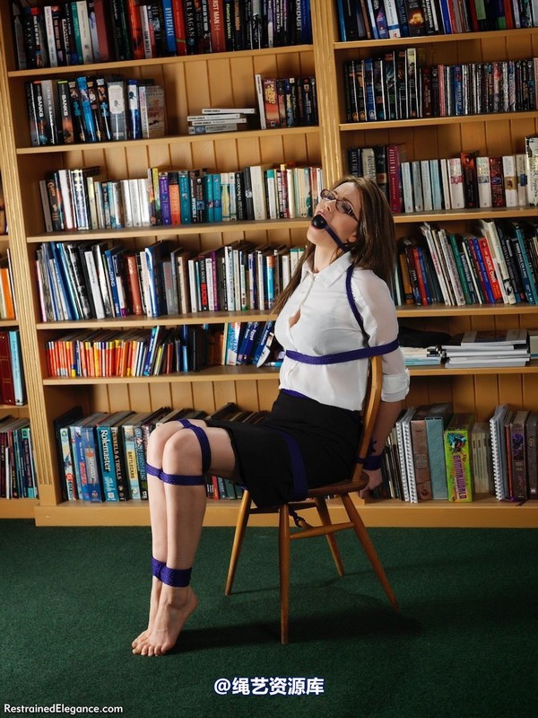 restrainedelegance - Intruder in the Library! 第 49 张图片