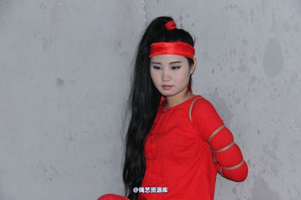 胜景山庄 - 223-盼盼红罪衣 第 24 张图片