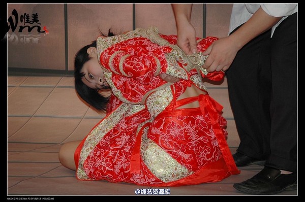 唯美之家 - 08-05-29盈盈汉服-护士装 第 50 张图片