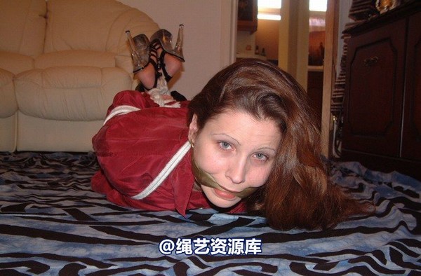 bondagebob - Nicky Silk and Leather 2 第 4 张图片