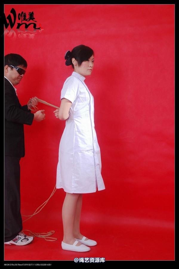 唯美之家 - 20081109琪琪护士装 第 33 张图片