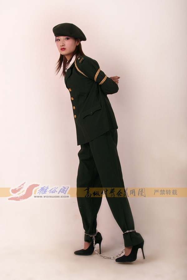 雅俗阁 - 20060407雪儿警服 第 51 张图片