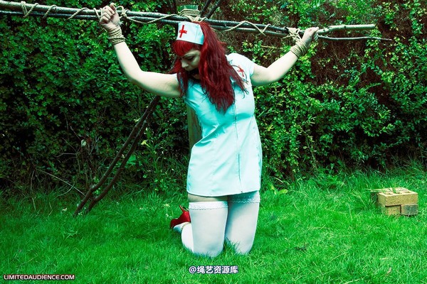 limitedaudience - 2009 raevan slaves direct nurse 第 10 张图片