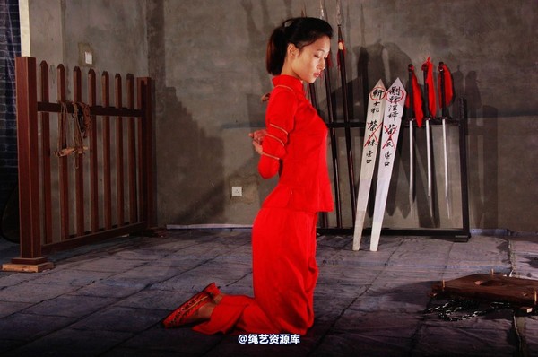 mj影视 - 倾心 玲珑女囚 第 195 张图片