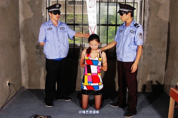 mj影视 - 梅晓夏赴刑-2013-07-01 第 244 张图片