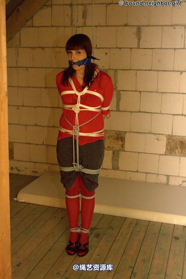 bound-neighbor-girl - Susan - Tied up in the Attic 1 第 29 张图片