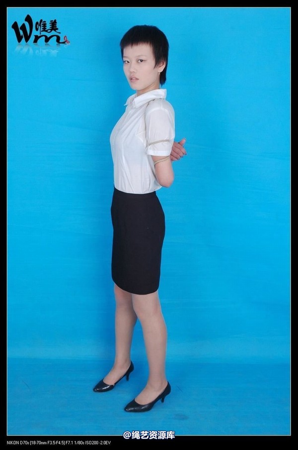 唯美之家 - 09-8-4嫣蓉制服 第 1 张图片