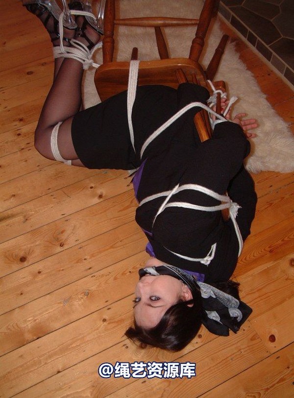 bondagebob - Jessica Chair tied tumble 2 第 11 张图片