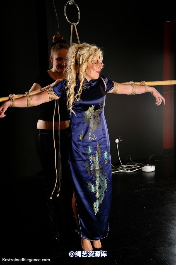 restrainedelegance - Hannah's First Suspension 第 37 张图片