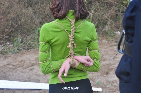 mj影视 - 影林樵夫 红颜车模 刑场 第 41 张图片