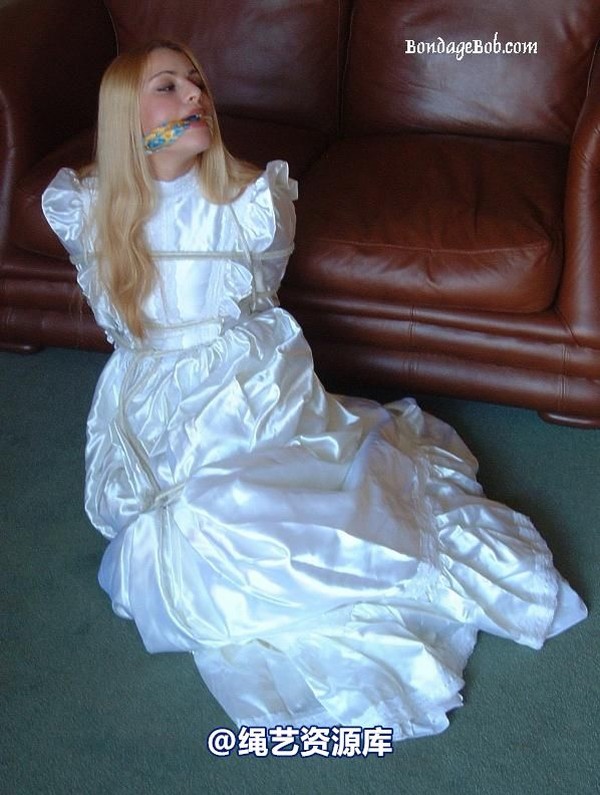 bondagebob - Linda Murray The wedding day 1 第 11 张图片