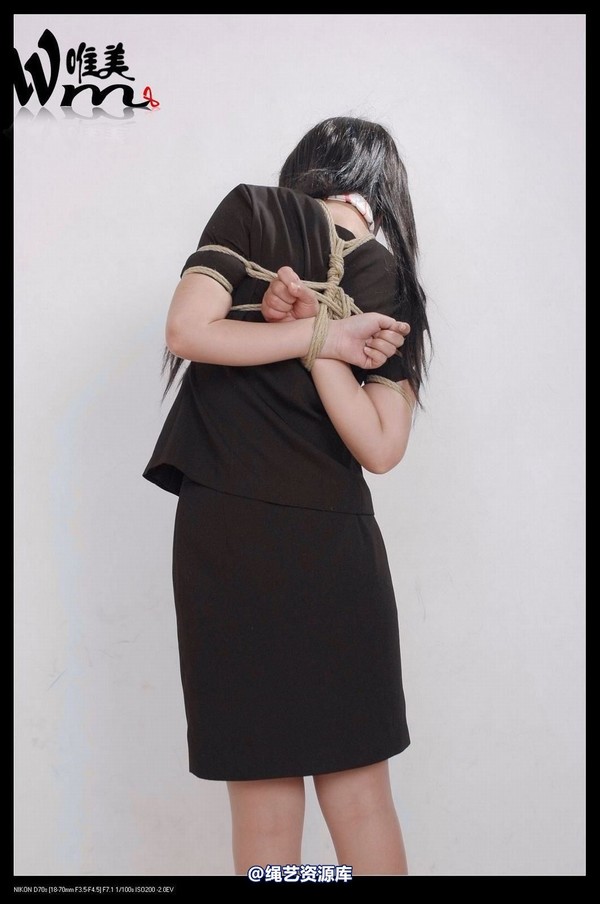 唯美之家 - 2009-6-15小双空姐服 第 14 张图片