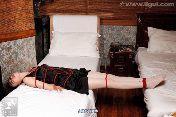 丽柜美束 - 2009-04-04 第 4 张图片