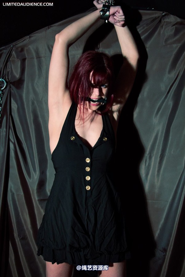 limitedaudience - 2011 scarlett chained and gagged 2 第 20 张图片
