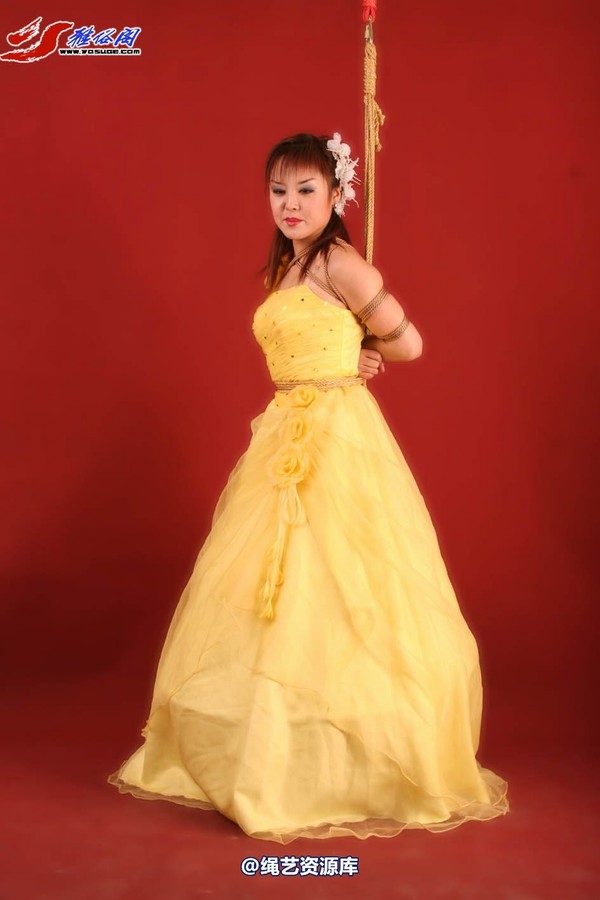 雅俗阁 - 20060312雅琳黄色婚纱 第 30 张图片