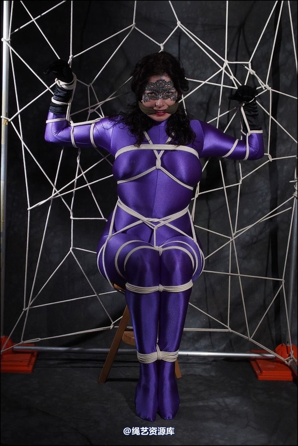 simplytied - Halloween fun 第 37 张图片