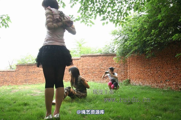 锐度主张 - 2009年第31期捆绑图（2009.7.12）模特： 心心 小爱 第 60 张图片