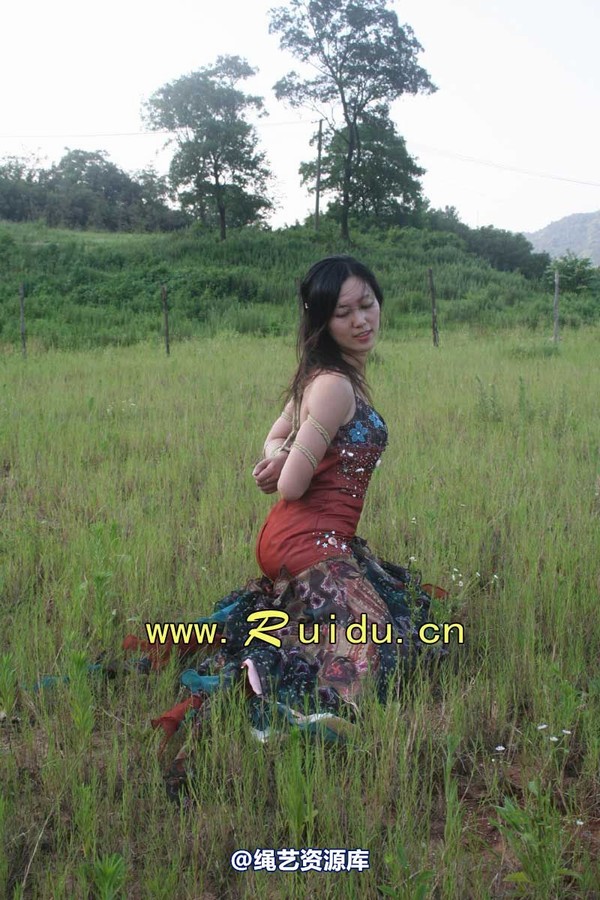锐度主张 - 20070818第29期 宝宝草地漫舞图片 第 116 张图片
