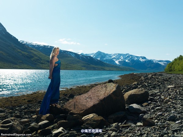 restrainedelegance - Top International Fashion Model 第 4 张图片