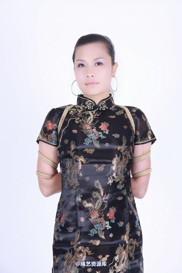 神艺缘 - 122-黑旗袍扮贵妇被绑 第 40 张图片