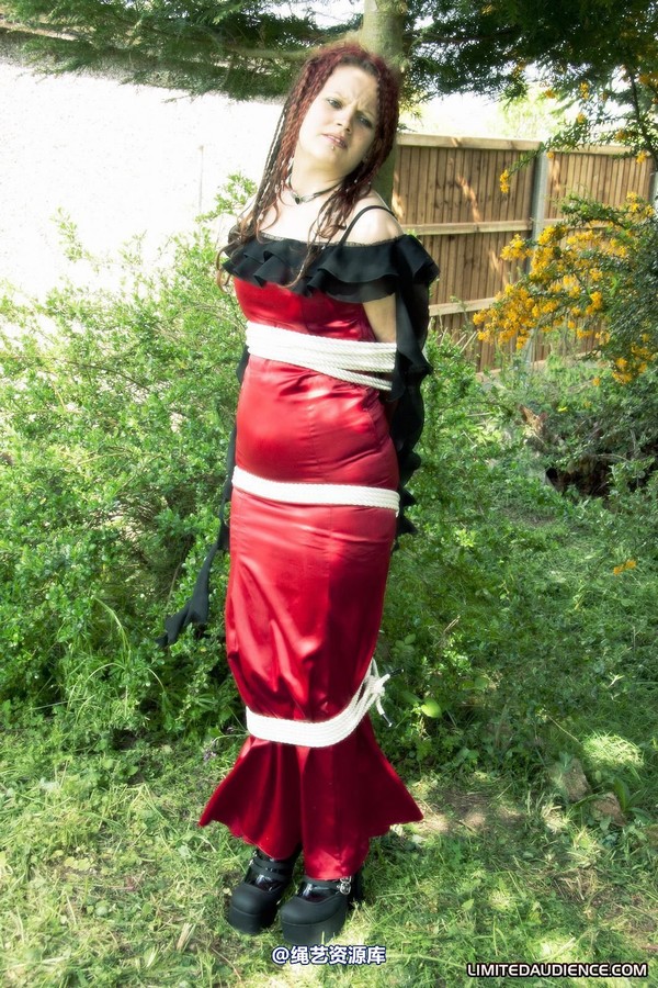 limitedaudience - 2011 beckykat nature bound 2 第 18 张图片